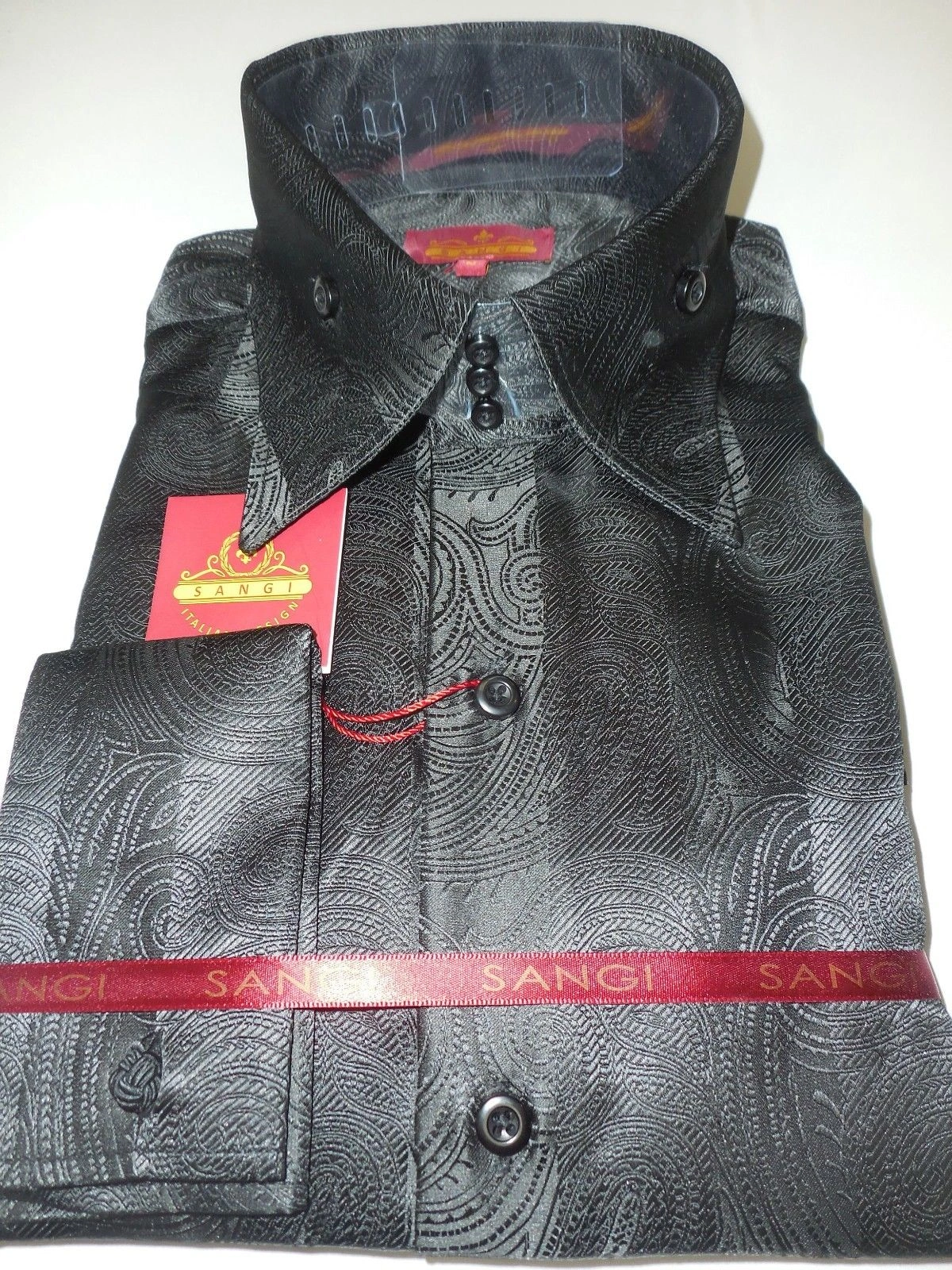 SANGI 1043 : Chemise Paisley Noir Brillante Col Haut Stylée Homme - Élégance Incomparable!
